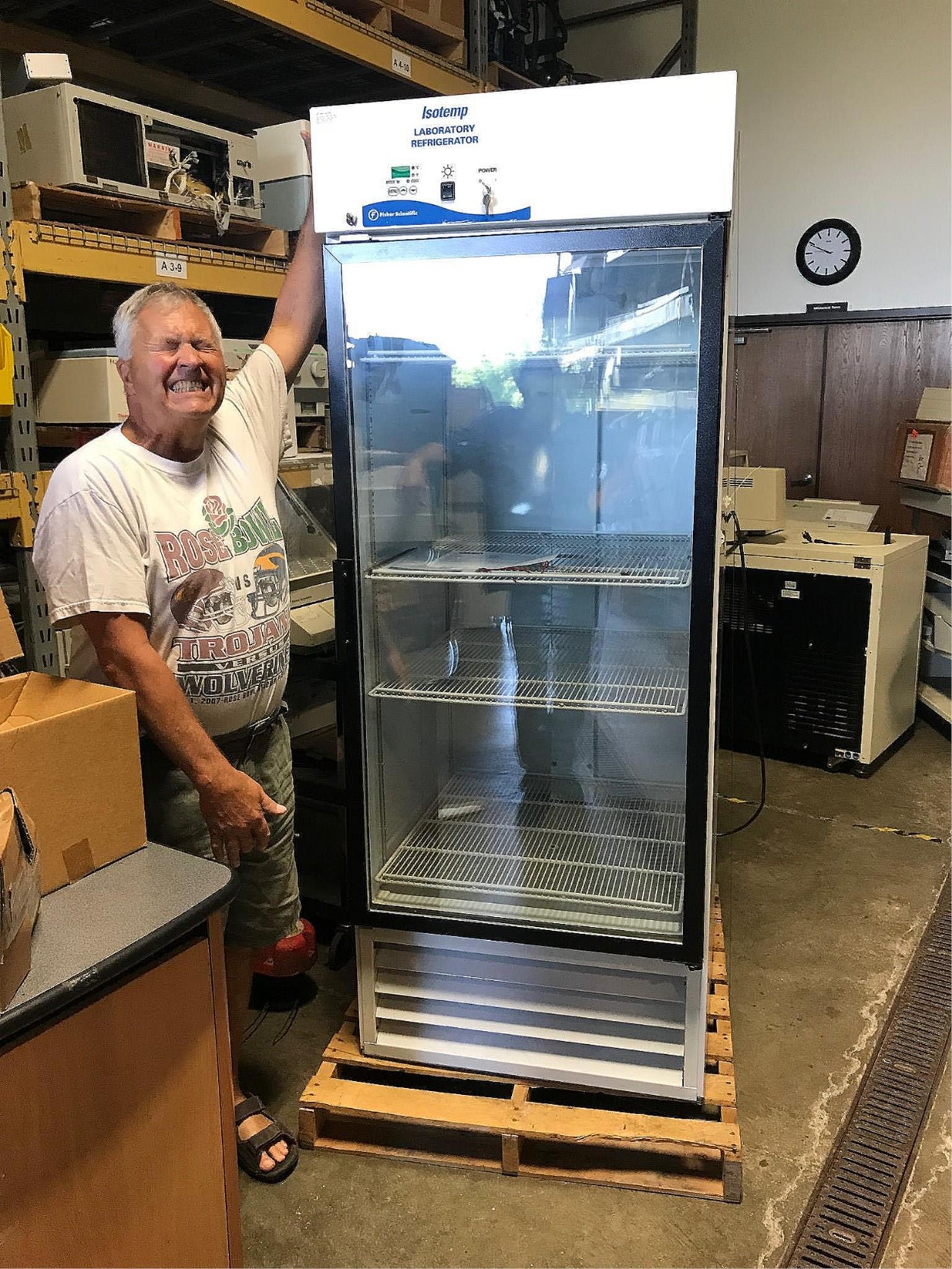 100% REFURBISHED FISHER ISOTEMP LAB REFRIGERATOR (27 Cubic Ft) MANUAL FREE SHIP