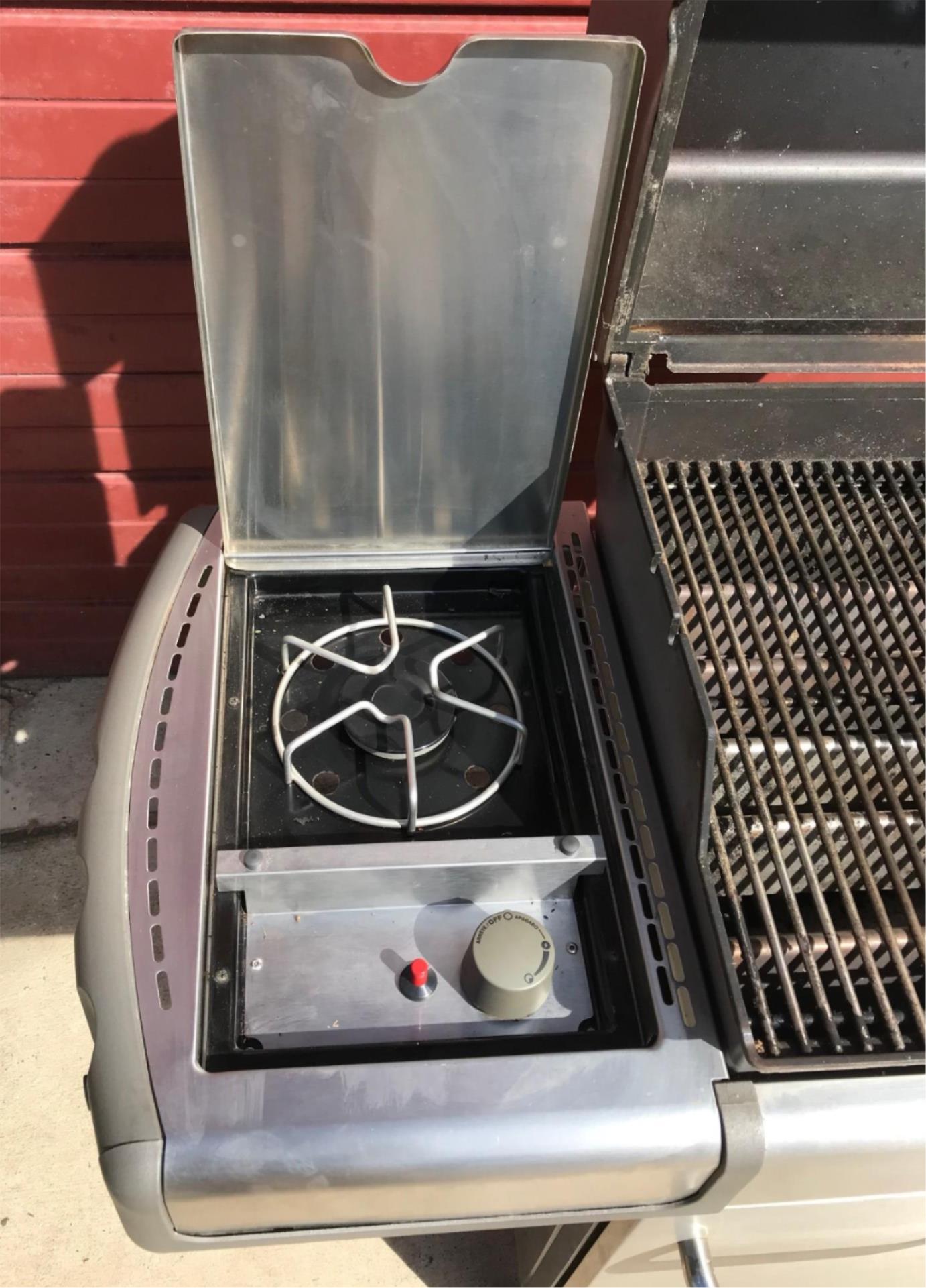 WEBER GENESIS® S-320™ PROPANE GAS GRILL with SIDE BURNER & COVER