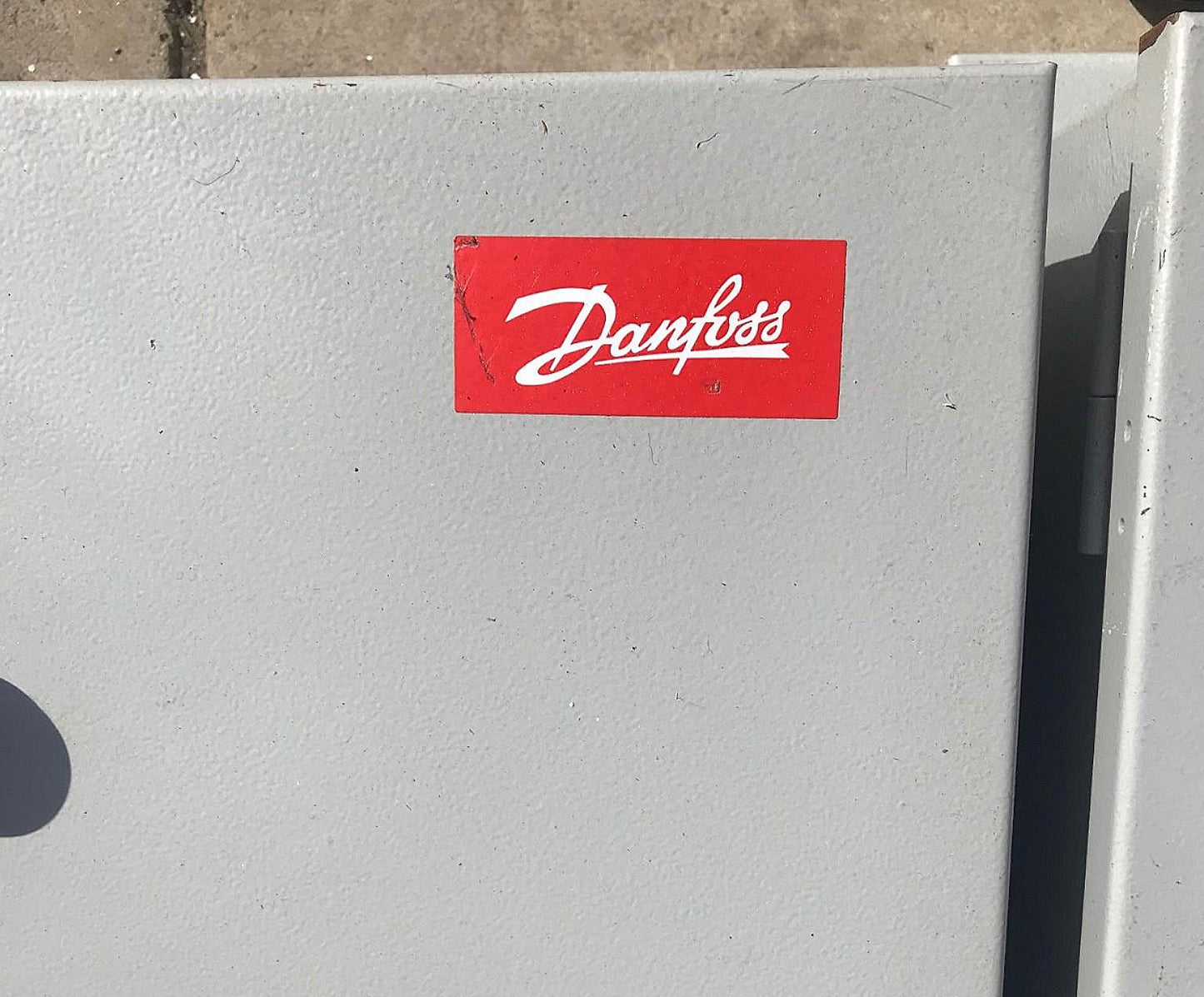 1 Unit of DANFOSS GRAHAM 22KW/ 30 HP VLT 6000 HVAC VLT6032GT4 DRIVE EDS FREESHIP