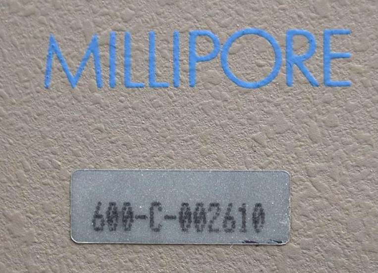 WATERS MILLIPORE 600 Multi Solvent Delivery System WATERS 3000 SYSTEM CONTROLLER