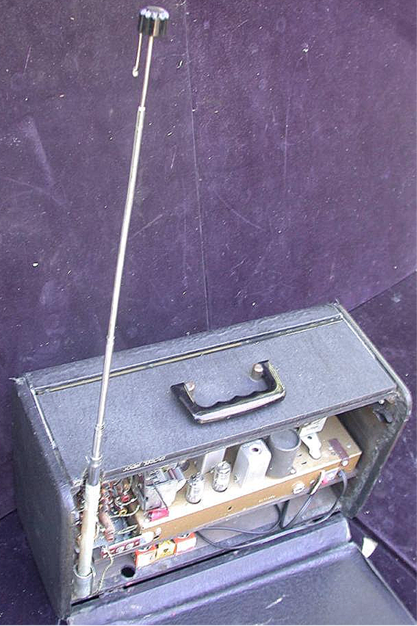1951 ZENITH H500 TRANS OCEANIC WAVEMAGNETIC VACUUM TUBE AM BROADCAST SW RADIO