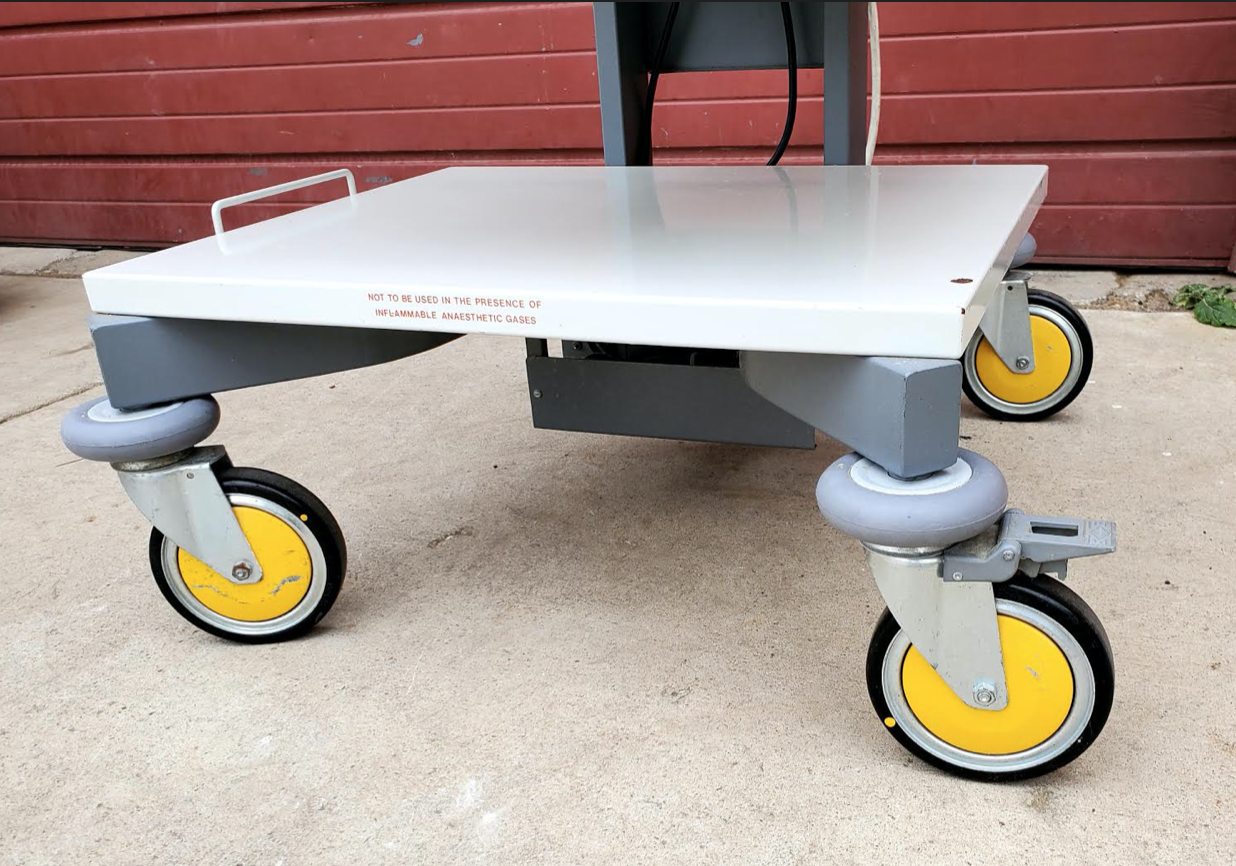 OLYMPUS TC-E1 ENDOSCOPY MEDICAL ROLL STAND CART MAJ-1916 with CABLES FREE SHIP