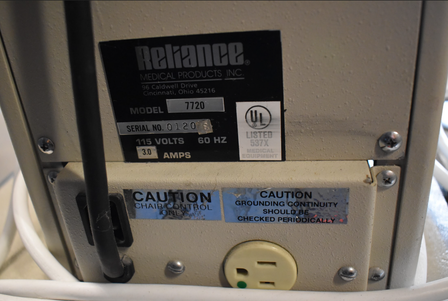 RELIANCE 7000HFC OPHTHALMOLOGIC POWER EXAM CHAIR & INSTRUMENT STAND WATCH VIDEO