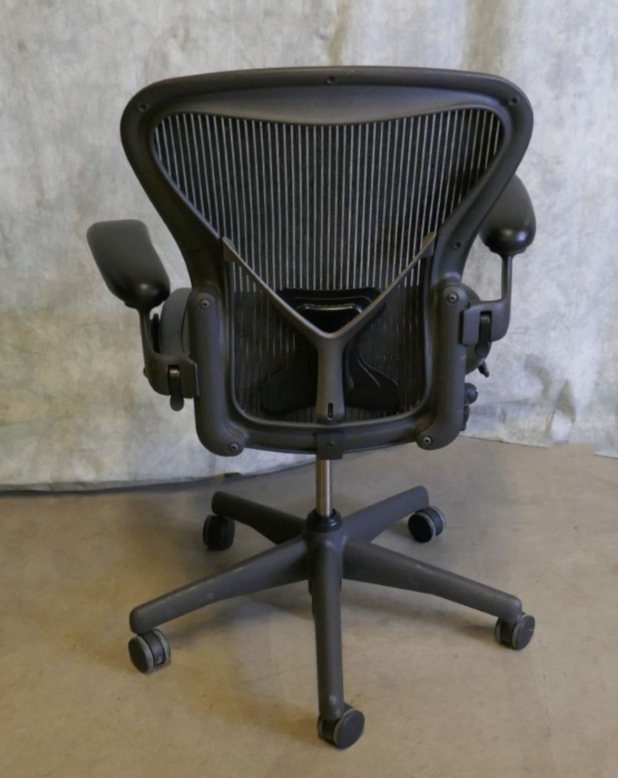 HERMAN MILLER AERO CHAIRs BLACK Size B Chadwick & Bill Stumpf FREE SHIP