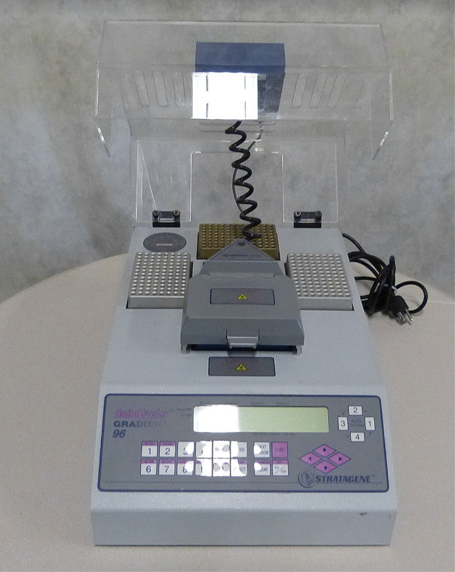Stratagene Robocycler Gradient 96 PCR/Thermal Cycler 4x96 wells