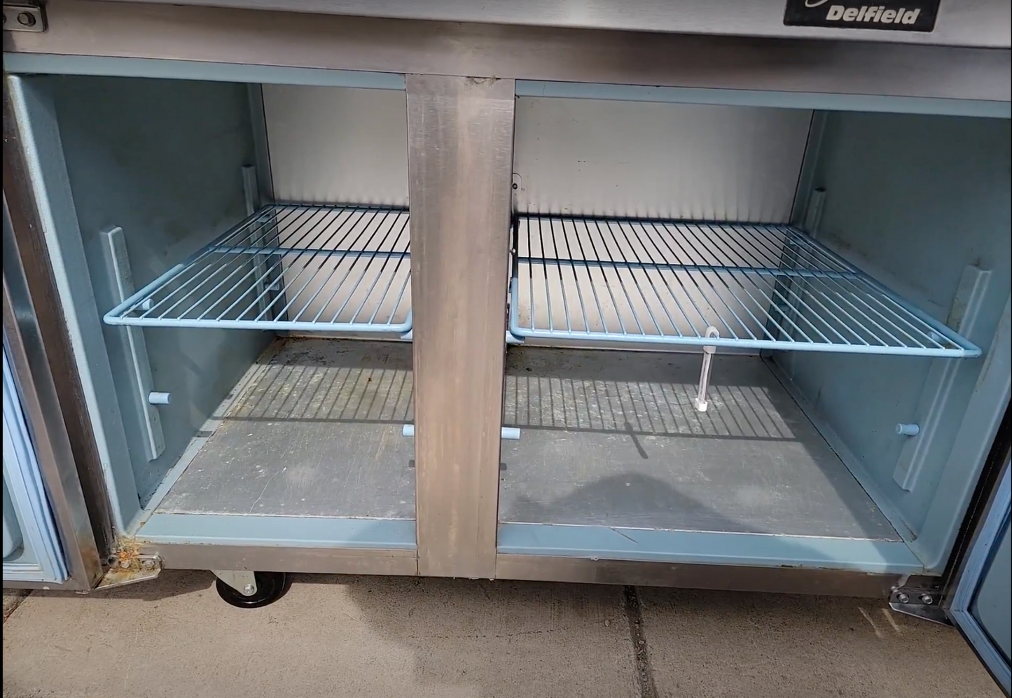 100%WARRANTY DELFIELD 18660PTB PIZZA SANDWICH PREP TABLE 60" SALAD BAR FREE SHIP