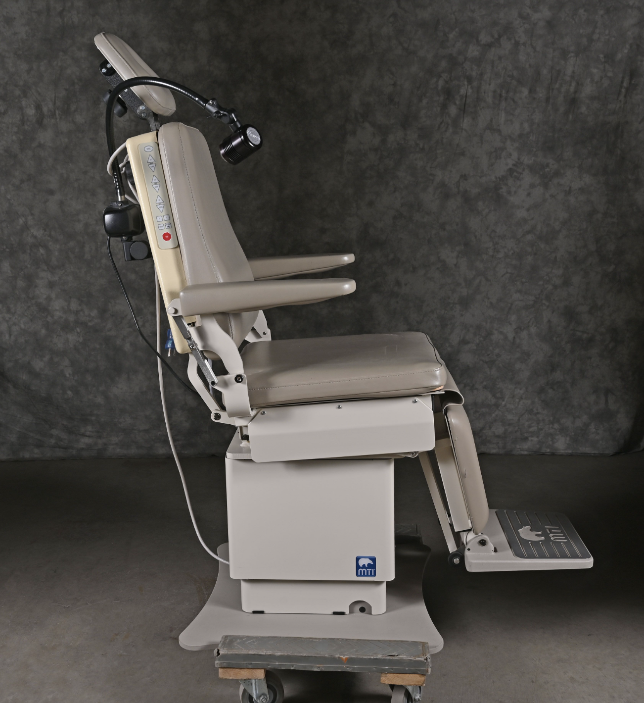 120-DAY-WARRANTY MTI® 424-115 PROCEDURE POWER CHAIR & LIGHT WATCH VIDEO FREESHIP