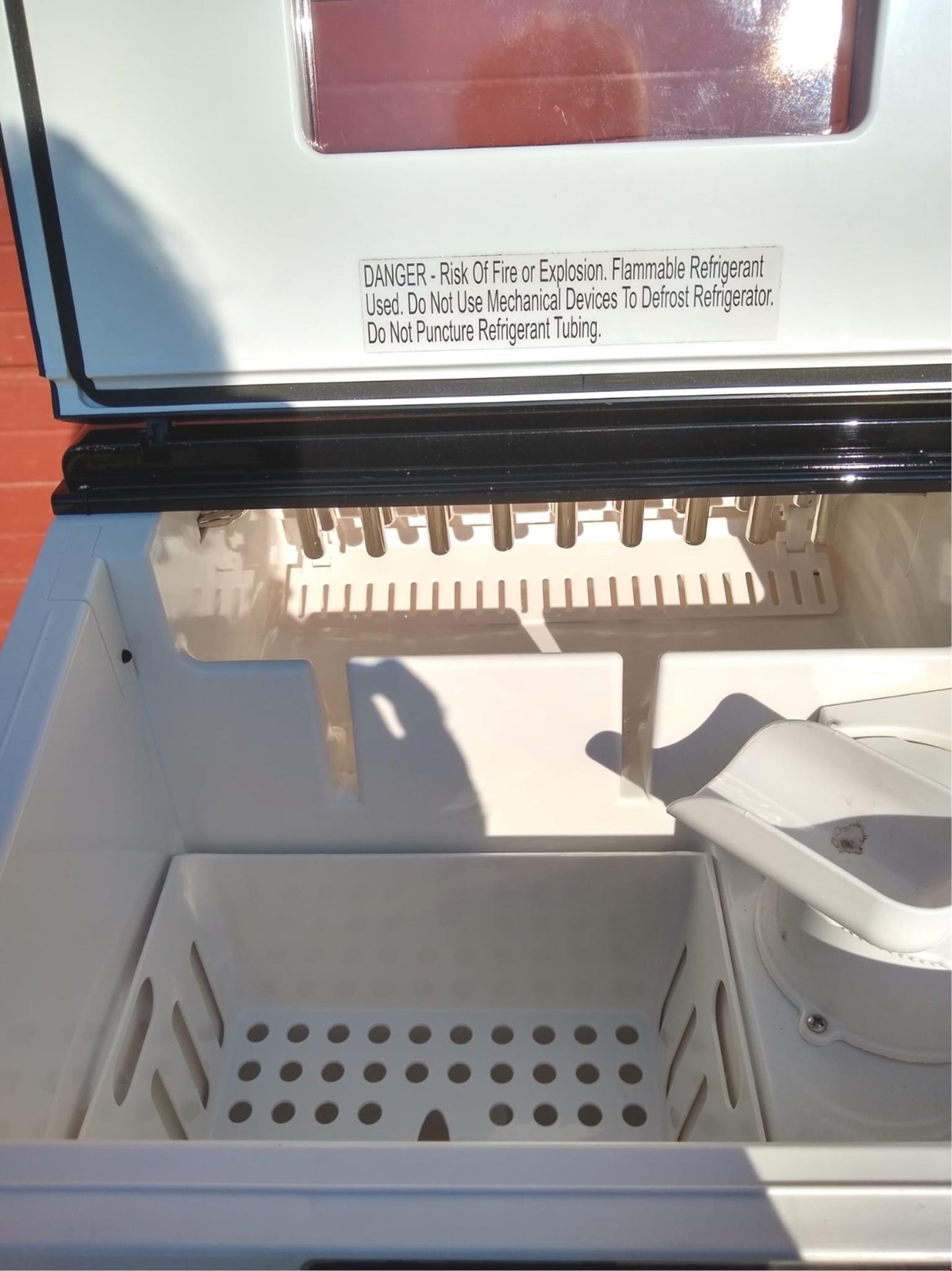 BRAND NEW IN BOX AMBIANO (ALDI) HOUSEHOLD COUNTERTOP PREMIUM ICE MAKER FREE SHIP