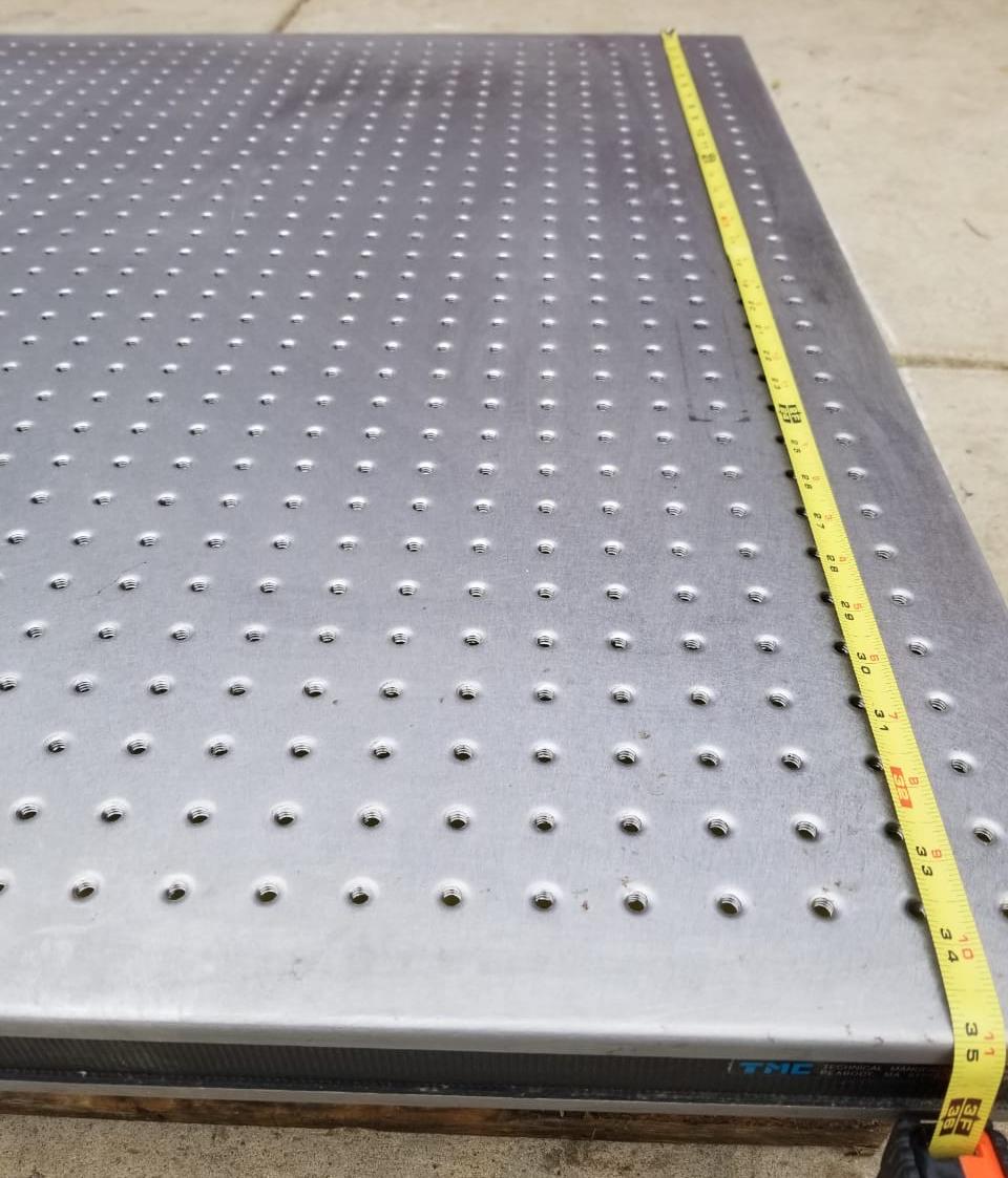 NEWPORT 75SSC-135-02 BENCHTOP TAPPED HOLE VIBRATION OPTICAL ISOLATION TABLE