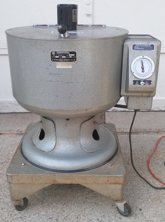 INTERNATIONAL IEC CENTRIFUGE SIZE 2 MODEL K REFURBISHED & ROTOR 6 MONTH WARRANTY
