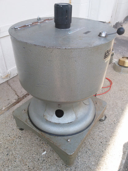 INTERNATIONAL IEC CENTRIFUGE SIZE 2 MODEL K REFURBISHED & ROTOR 6 MONTH WARRANTY