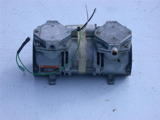 GAST OILLESS MINI ROCKING PISTON VACCUM PUMP MAA-P121-MB