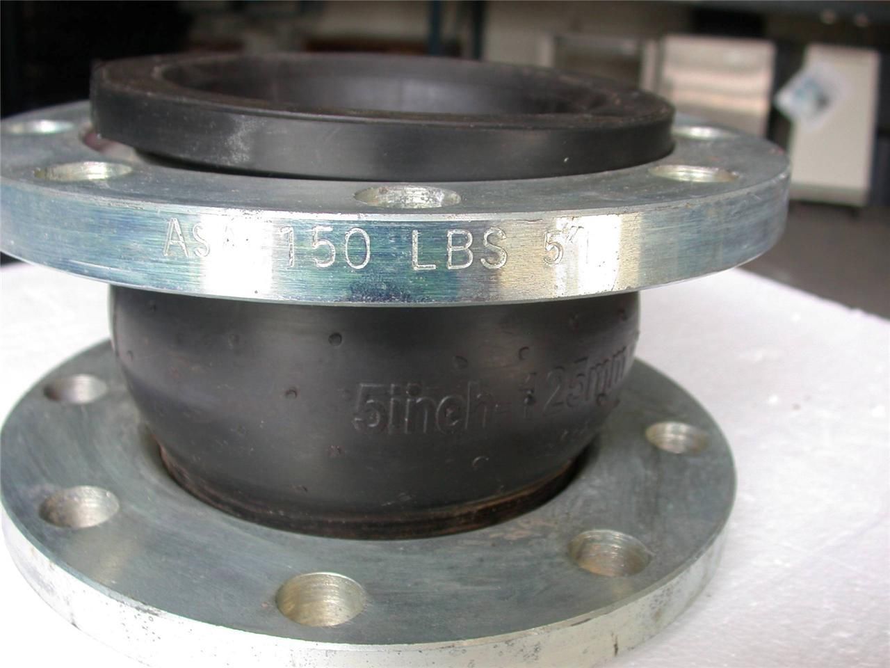 PROCO 5" INCH - 125 mm EPDM TYPE EE Style 240 Spherical Molded Expansion Joint