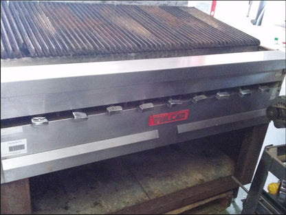 COMPLETE with BASE VULCAN 50INCH GAS CHAR BROILER 24" in Deep NG MASTER NATU GAS