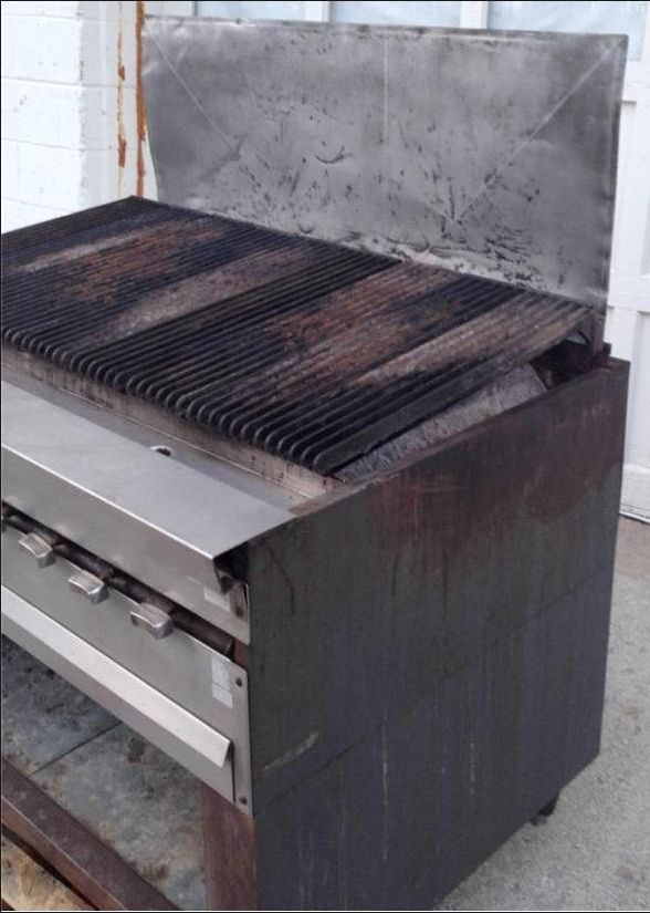 COMPLETE with BASE VULCAN 50INCH GAS CHAR BROILER 24" in Deep NG MASTER NATU GAS