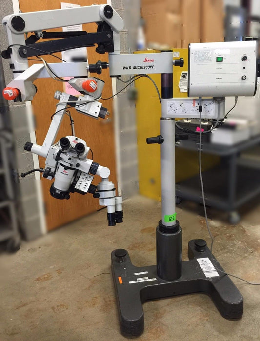 LEICA WILD M695 SURGICAL MICROSCOPE & MOBILE FLOOR STAND