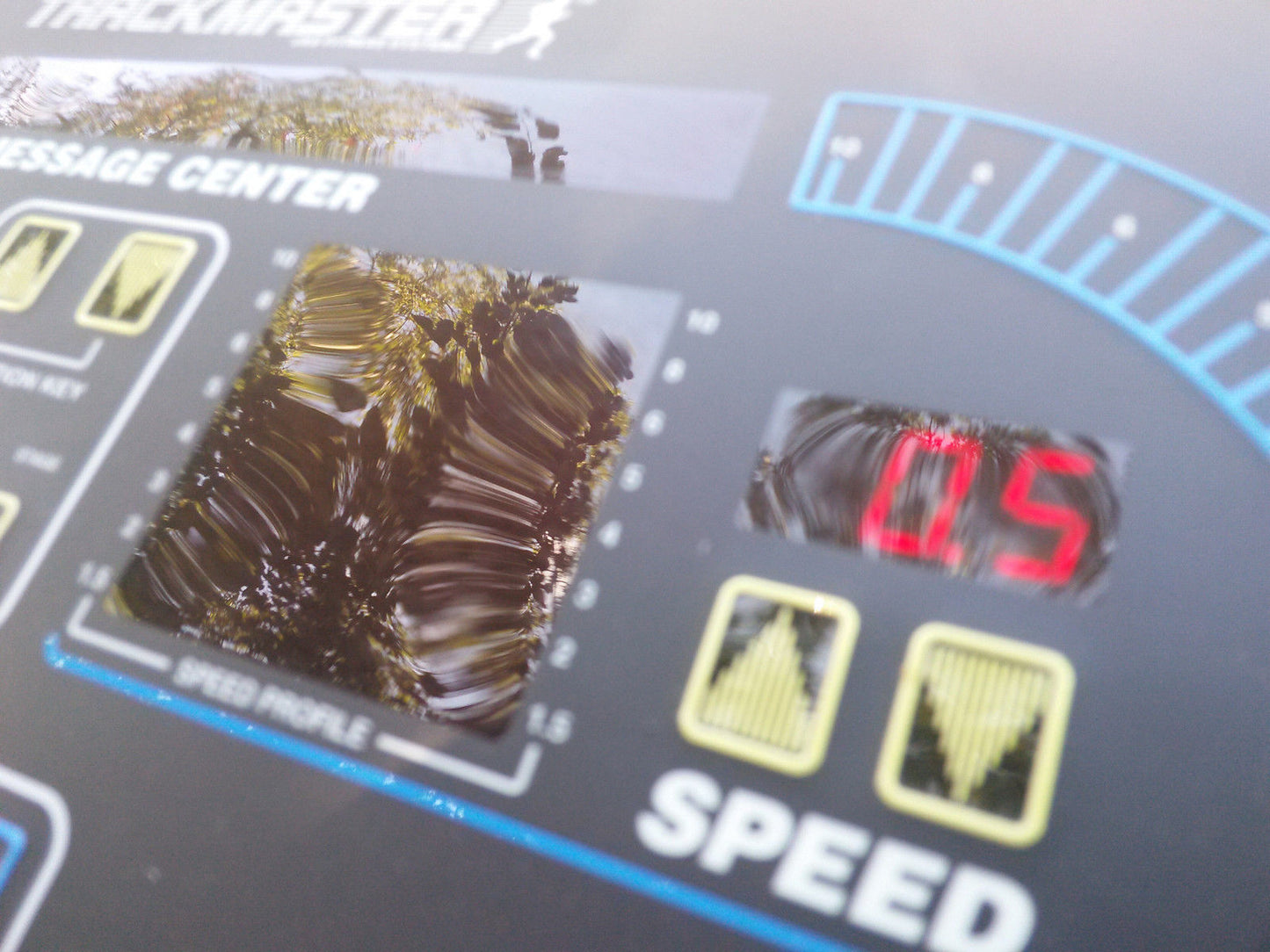 TRACKMASTER 252-R STRESS TEST MEDICAL COMMERCIAL TREADMILL