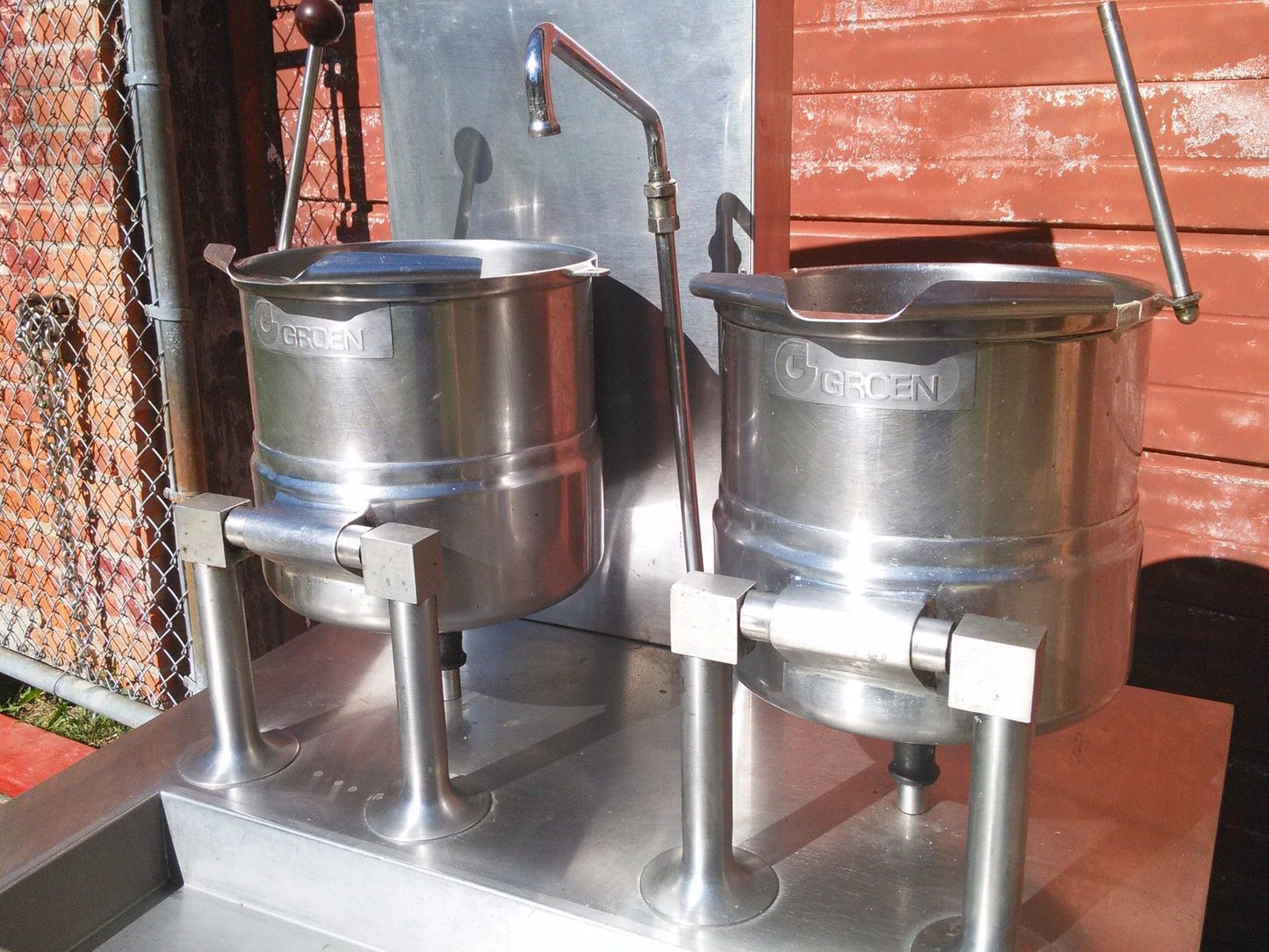 GROEN 20TD 0-3-20-SG TWO 20 QUART KETTLE GAS STEAMER BOILER TILT JACKET STEAM