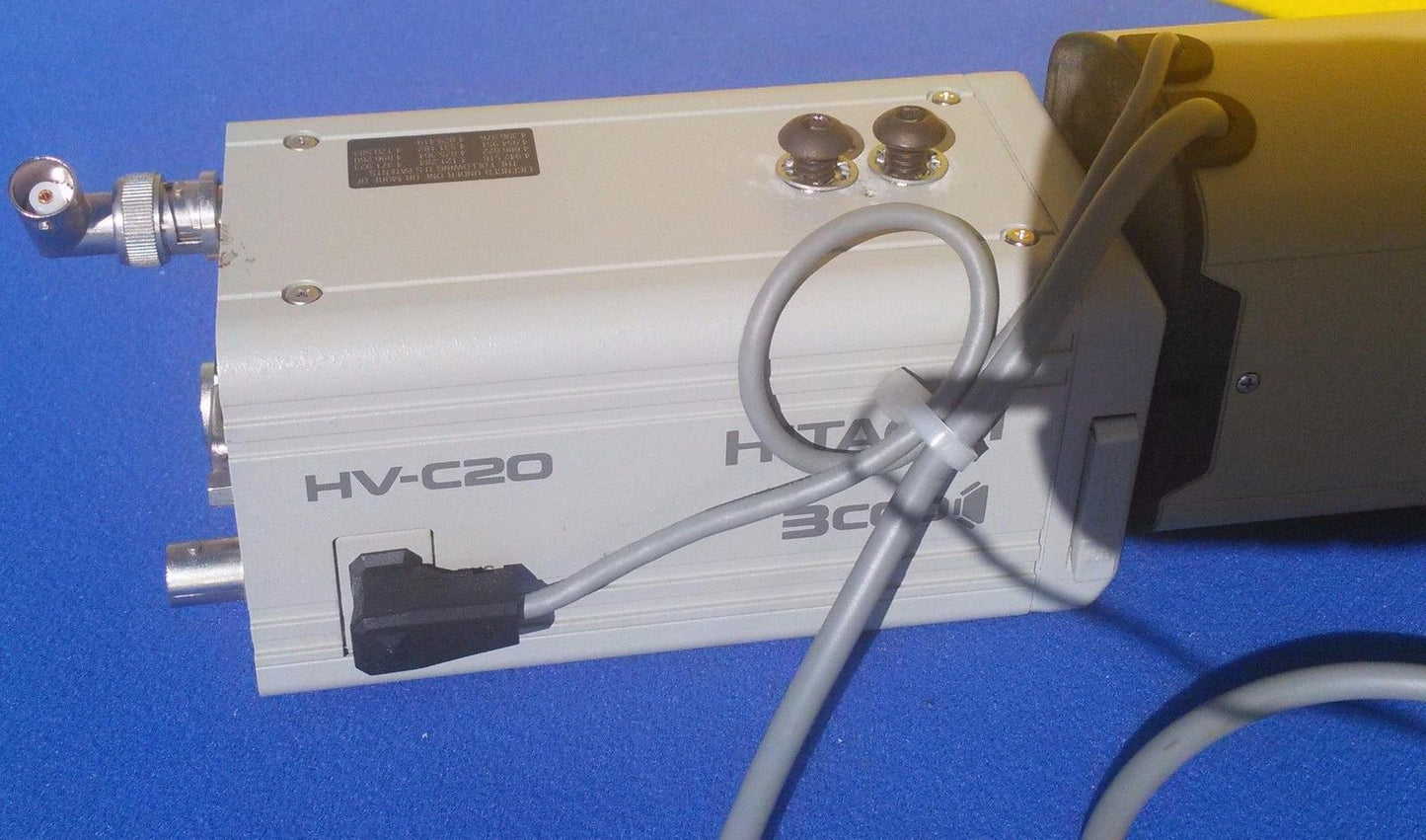 HITACHI MODL HV-C20U-S4 HV-C20 COLOR VIDEO 3CCD FUJI FUJINON D10x 8B-SNDS21 ZOOM