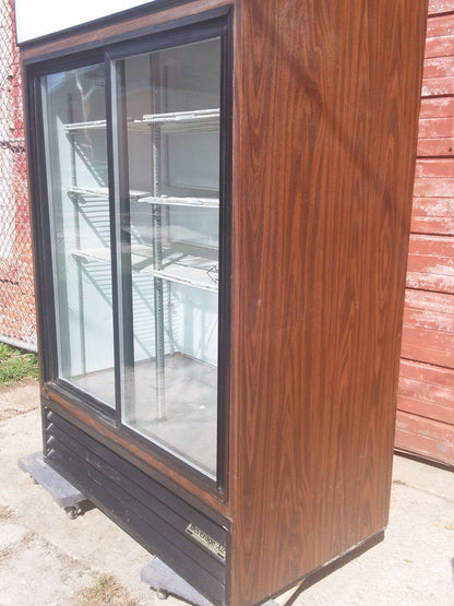 BEVERAGE AIR MT 45 TWO DOOR SLIDING GLASS REACH IN MERCHANDISER FREE SHIPPING