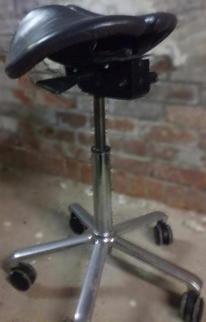 Easydoing Salli Saddle Chair Stool Backsaver Made in Finland