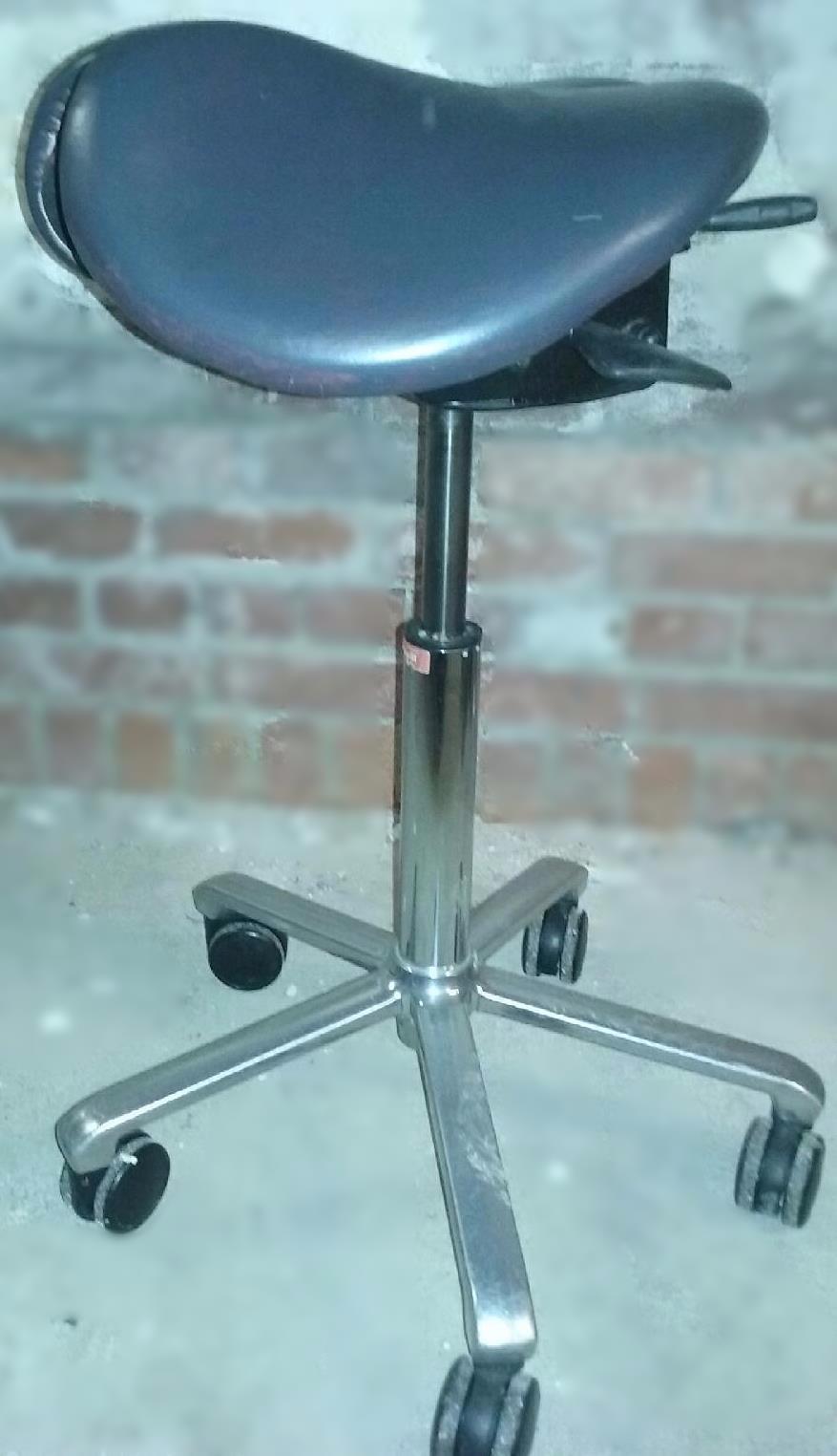 Easydoing Salli Saddle Chair Stool Backsaver Made in Finland