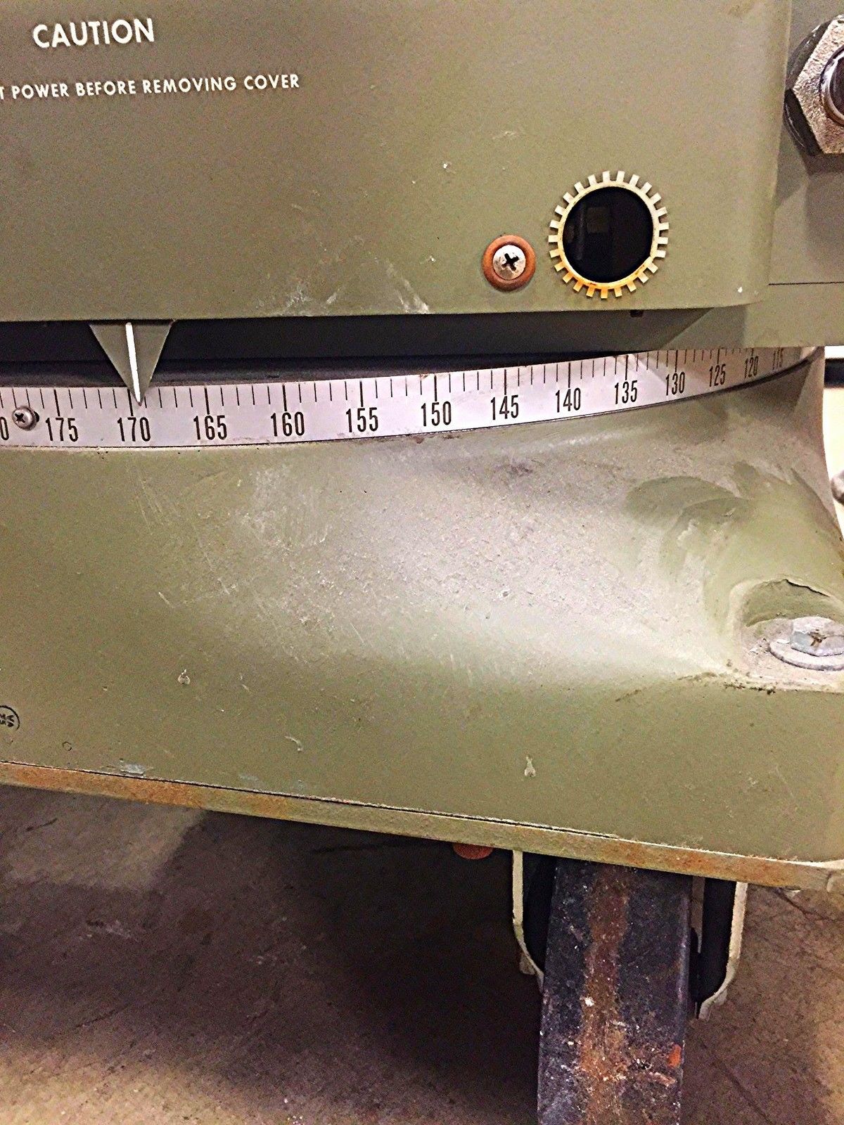 VARIAN V3400 MAGNET SYSTEM plus the FIELDIAL MARK I REGULATOR