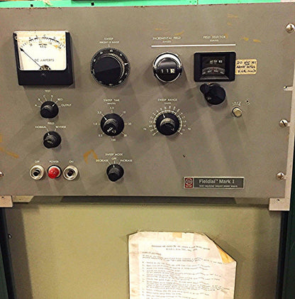 VARIAN V3400 MAGNET SYSTEM plus the FIELDIAL MARK I REGULATOR