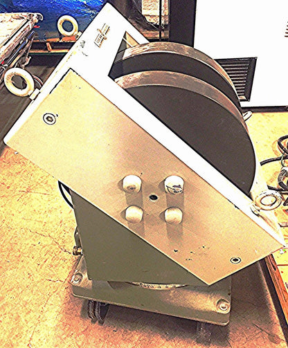 VARIAN V3400 MAGNET SYSTEM plus the FIELDIAL MARK I REGULATOR