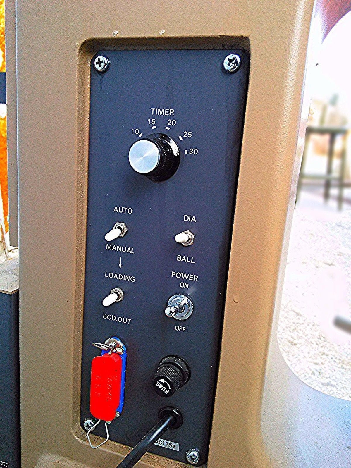 ROCKWELL LECO MODEL R-600 HARDNESS TESTER SCALE Great Deal!!!