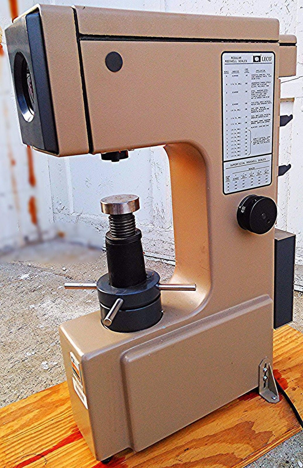 ROCKWELL LECO MODEL R-600 HARDNESS TESTER SCALE Great Deal!!!