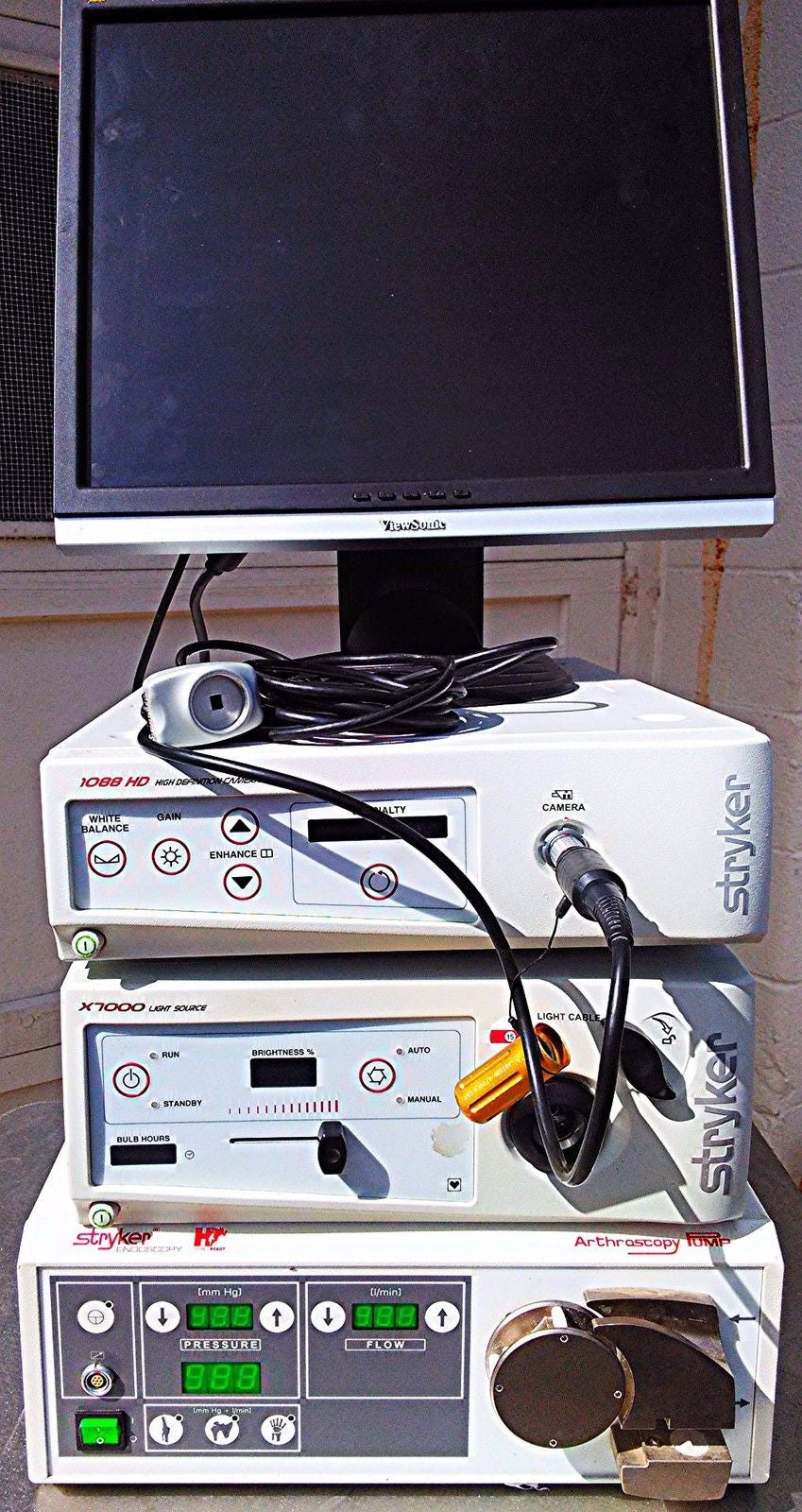 STRYKER 1088 ENDOSCOPY 1088 HD CAMERA X7000 LIGHT SOURCE FLOWCONTROL PUMP SYSTEM
