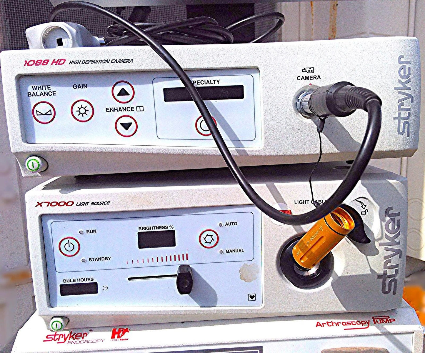 STRYKER 1088 ENDOSCOPY 1088 HD CAMERA X7000 LIGHT SOURCE FLOWCONTROL PUMP SYSTEM
