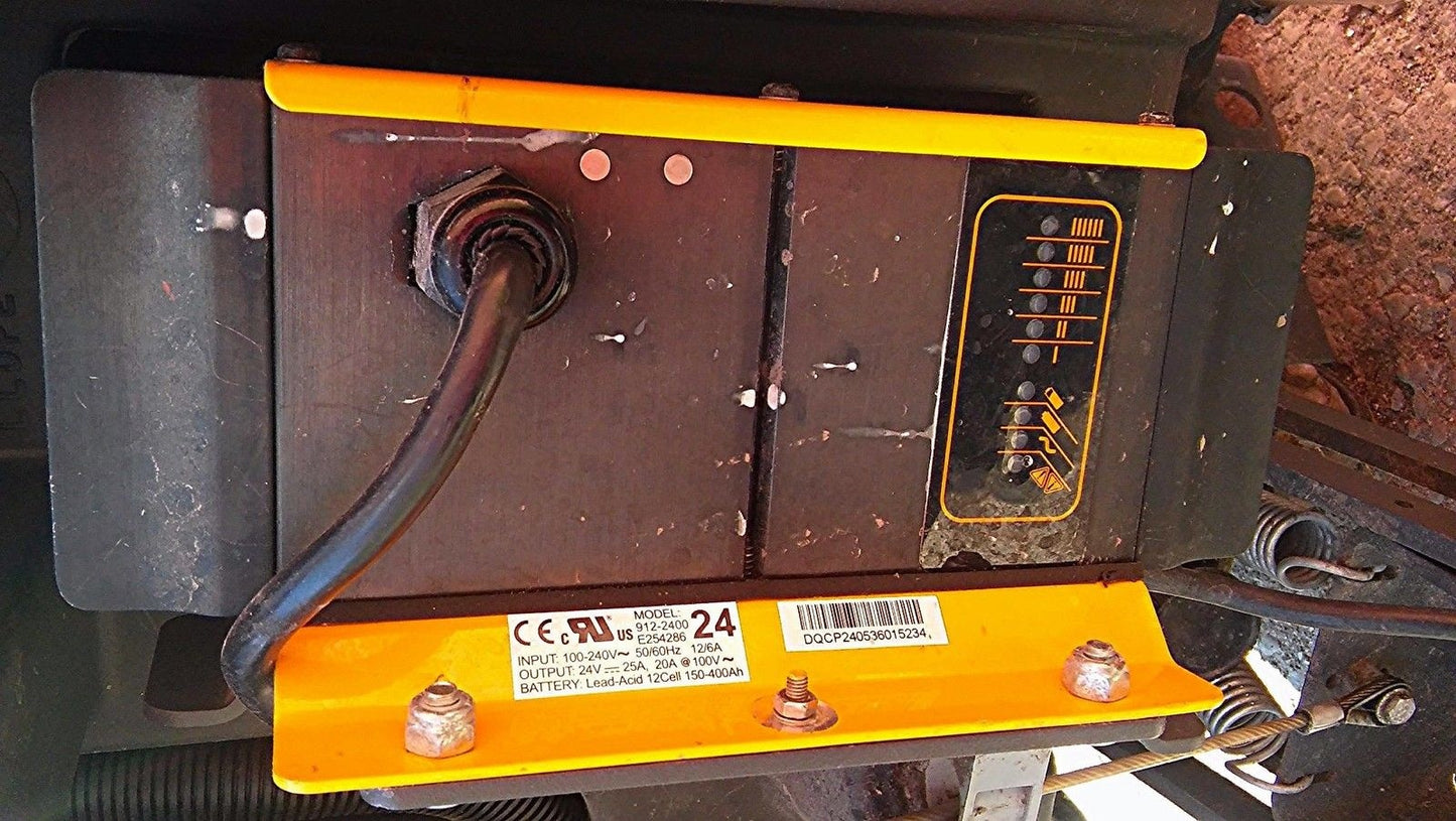 ADVANCE CONVERTAMATIC 26D WALK BEHIND SCRUBBER Auto Charge BATTERY BATTERIES