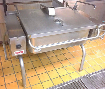 GROEN FPC-3 30 GALLON TILT SKILLET BRAISING PAN Bonus EXTRA HOT COLD FILL FAUCET