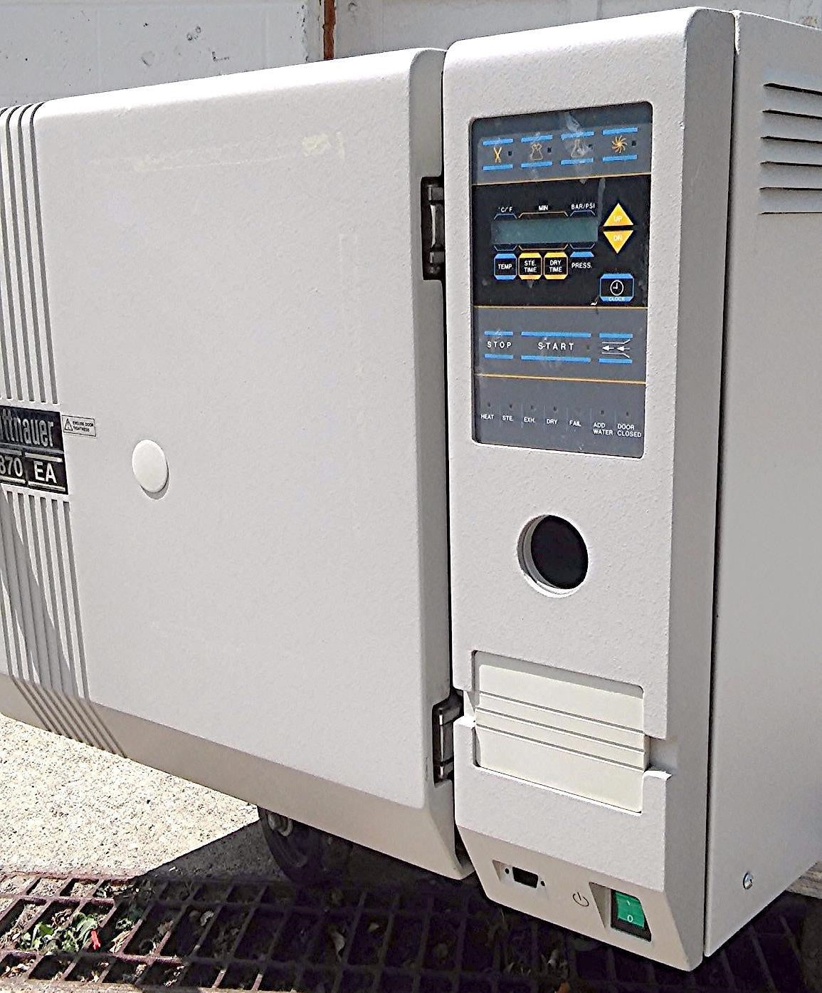 TUTTNAUER 3870 EA AUTOCLAVE TUTTNAER 3870EA LARGE CAPACITY STERILIZER WORKSGREAT