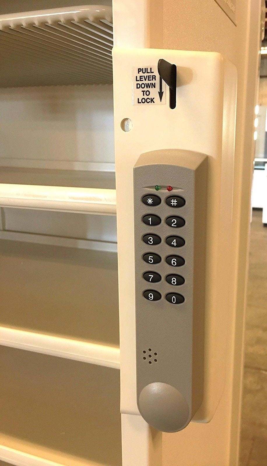 HERMAN MILLER MEDICAL HOSPITAL TAMBOUR DOOR KEY LOCKER CABINET ONWHEELS FREESHIP