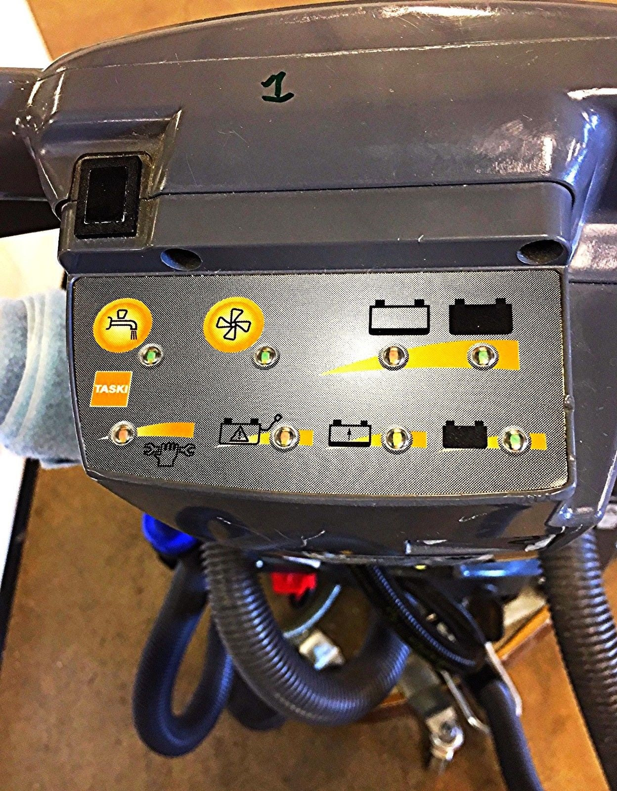 TASKI 450B SWINGO JOHNSON DIVERSEY TYPE CO450.0 UNKNOWN WORKING COND WATCH VIDEO