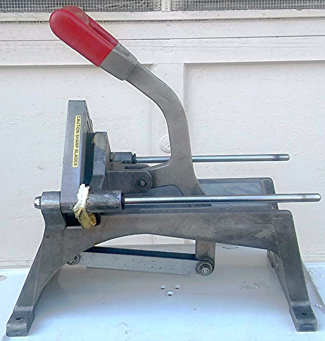 VOLLRATH LINCOLN REDCO INSTACUT 3.5 W WALL MOUNT 3.5 Corer, Dicer, Wedger