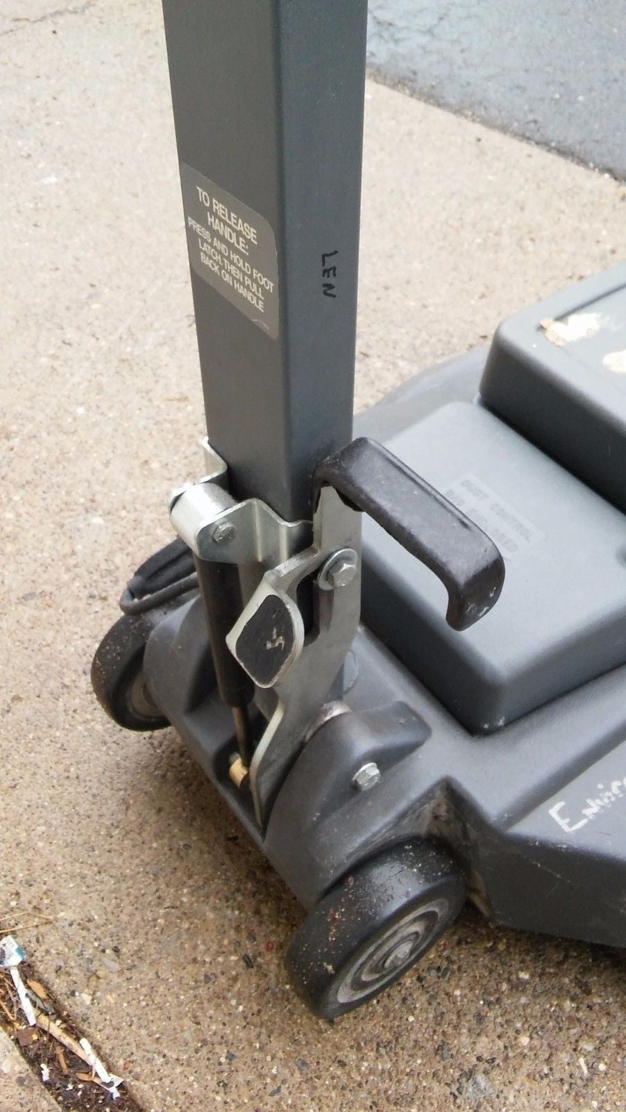 ADVANCE ULTRA 20 FLOOR BUFFER BURNISHER BY NILFISK w/ PAD 50'FT CORD FREE SHIP