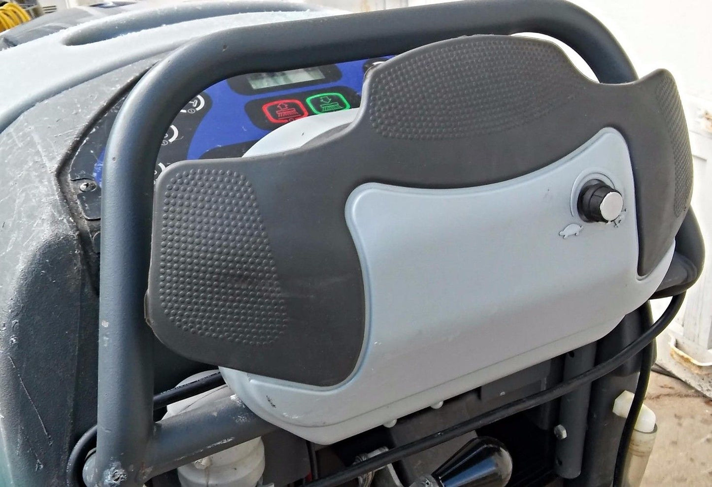 AXP ADVANCE CONVERTAMATIC 26" Walk Behind Floor Scrubber WATCHVIDEO FREESHIP