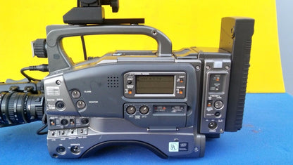 JVC GY-DV550U MINI DV CAMCORDER WORKING PERFECTLY FREE USA SHIPPING