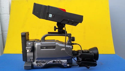 JVC GY-DV550U MINI DV CAMCORDER WORKING PERFECTLY FREE USA SHIPPING