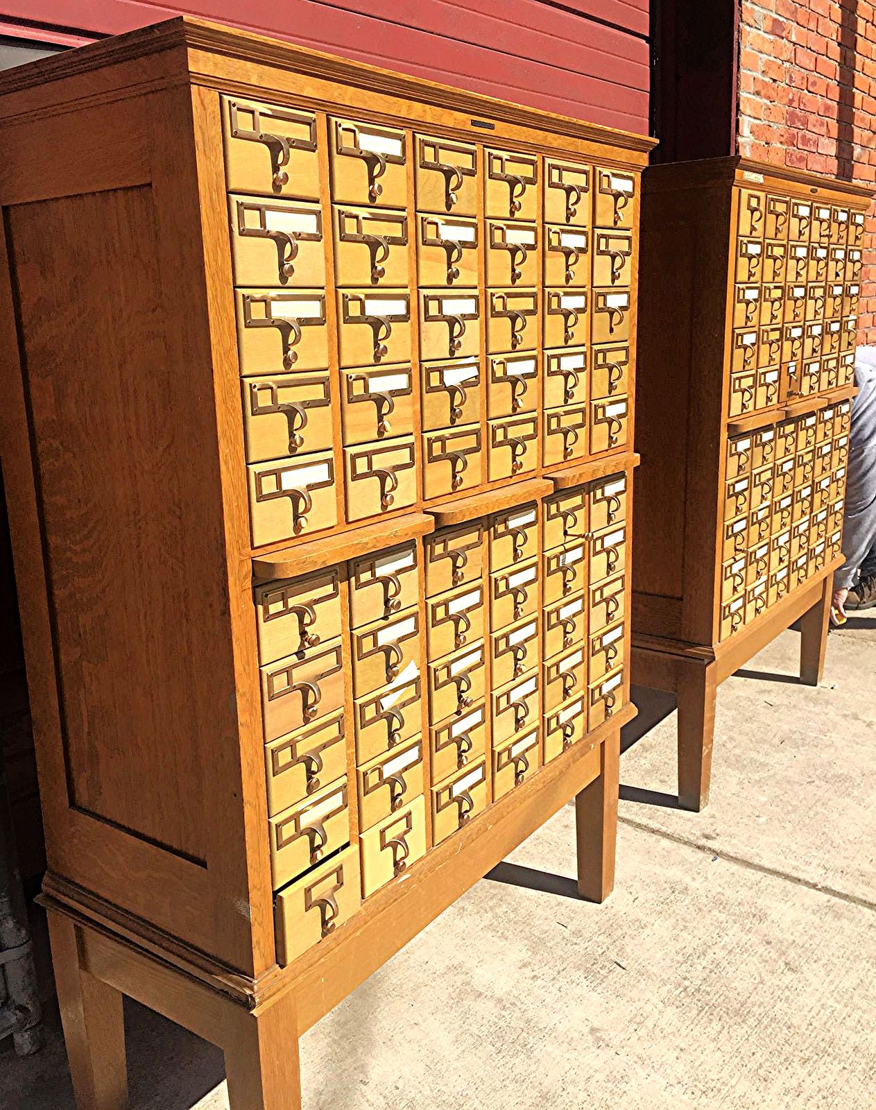 2 RARE LIBRARY BUREAU 1950s VINTAGE 60 DRAWER INDEX CARD CABINET 60 x 42.5 x 18