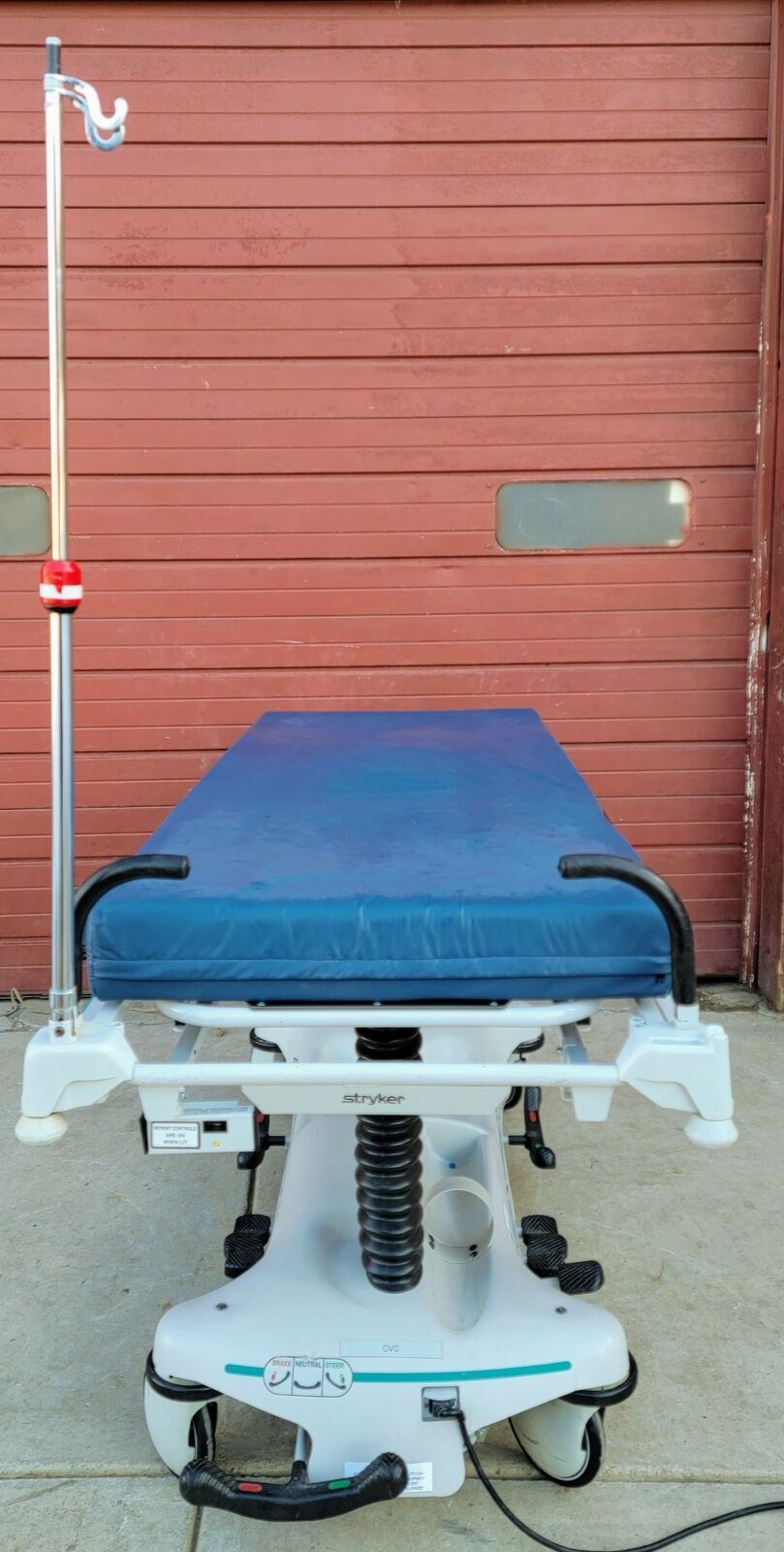 STRYKER 1550 POWER ELECTRIC HOSPITAL EMERGENCY TRANSPORT STRETCHER  WATCH VIDEO