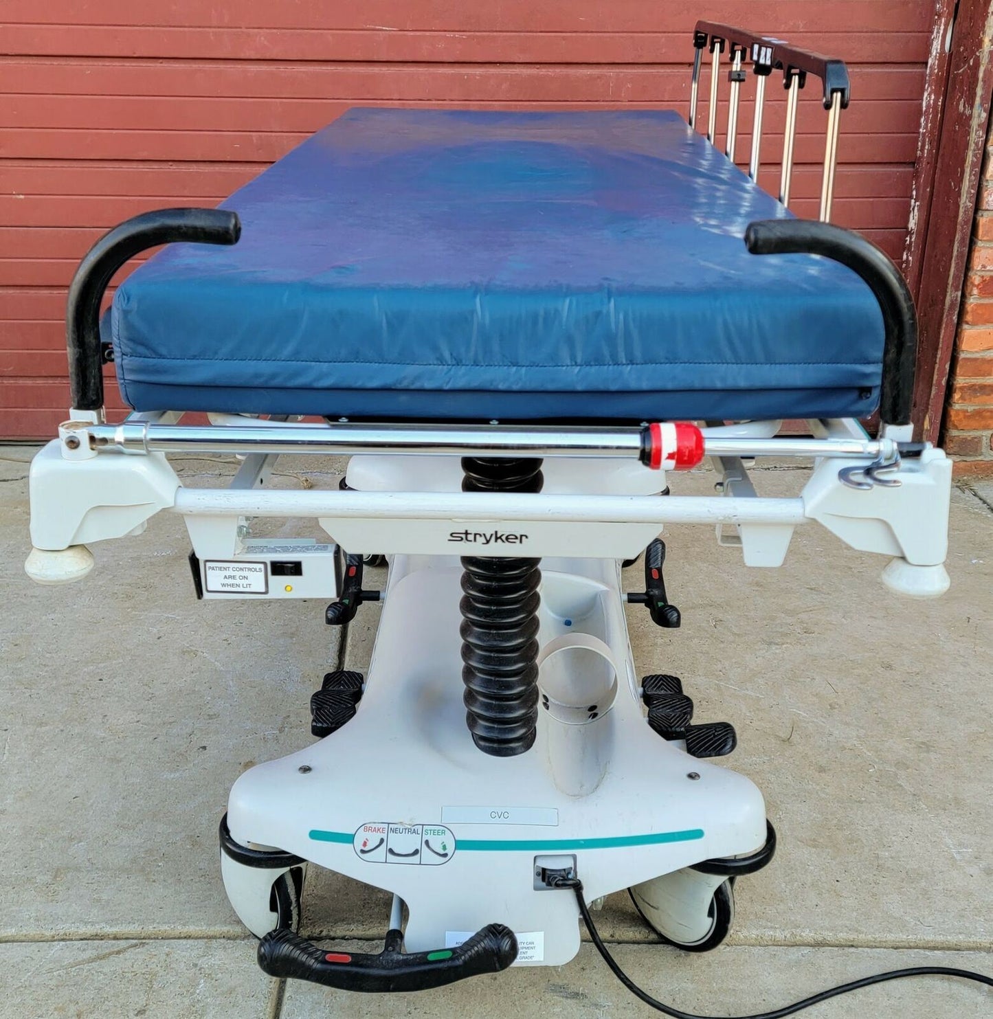 STRYKER 1550 POWER ELECTRIC HOSPITAL EMERGENCY TRANSPORT STRETCHER  WATCH VIDEO