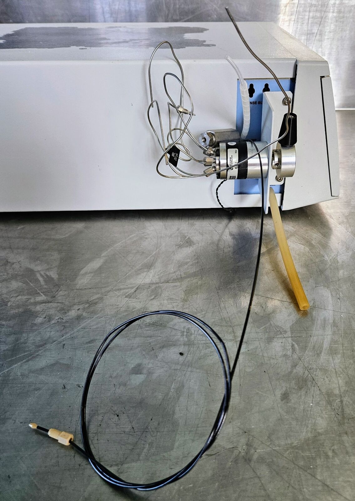 90-DAY-WARRANTY PERKIN ELMER SERIES 200 LC PUMP ISOCRATIC BINARY MICRO FREE SHIP