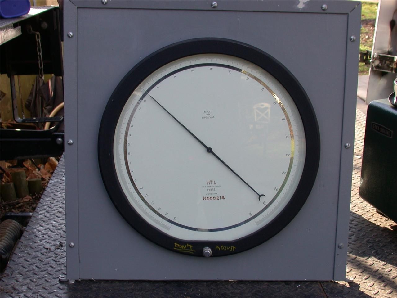 HEISE SOLID FRONT C65305 PRESSURE GAUGE 100 PSI 10.25" HTL M000214 FREE SHIPPING