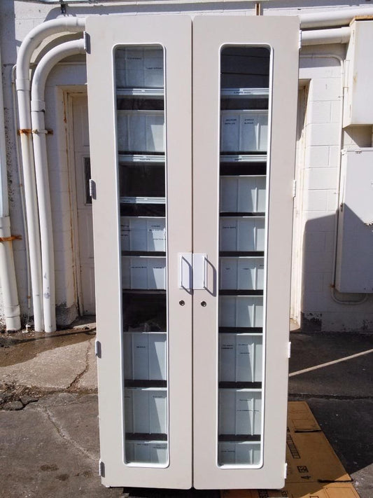 STANLEY INNERSPACE MEDICAL CABINET DOUBLE DOOR METAL GLASS 5136 DRAWER ON WHEELS