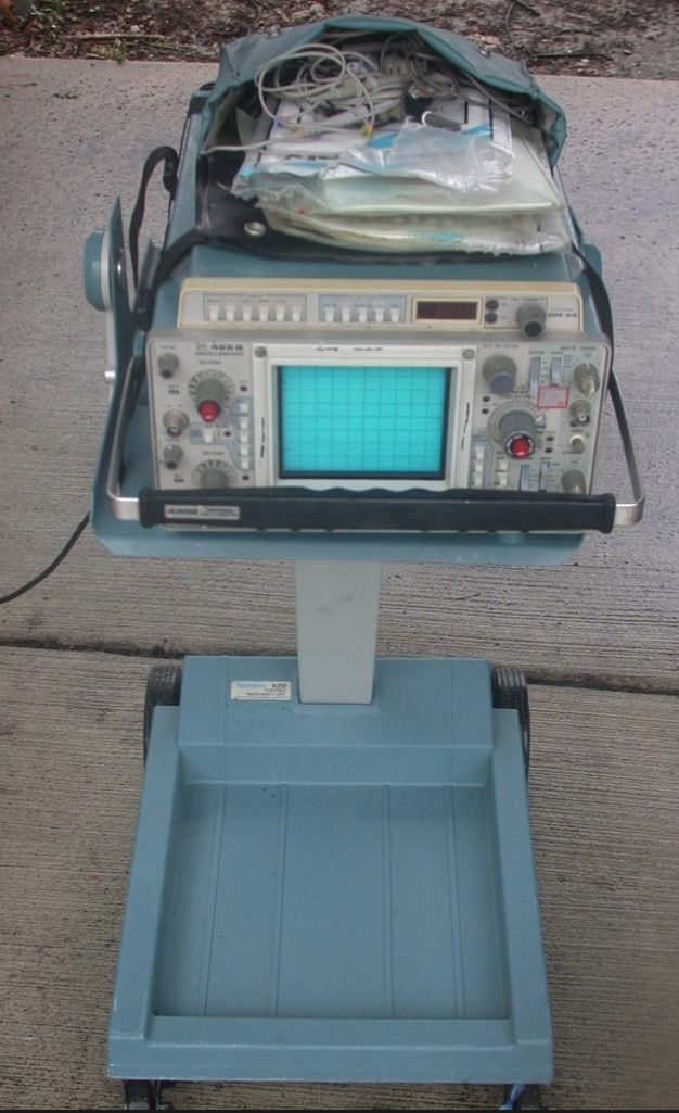 TEKTRONIX 465B OSCILLOSCOPE ACCESSORIES PROBES & K212 PORTABLE INSTRUMENT CART